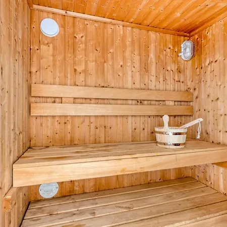 Sfeervolle Woning Met Sauna En Grote Tuin Vp098 Feriehus *