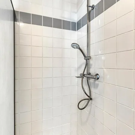 Sfeervolle Woning Met Sauna En Grote Tuin Vp098 Feriehus