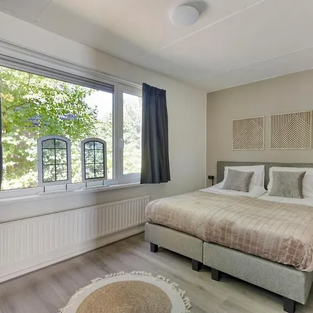 Sfeervolle Woning Met Sauna En Grote Tuin Vp098 * Hoeven