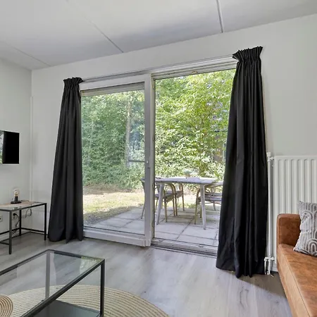 Sfeervolle Woning Met Sauna En Grote Tuin Vp098 Feriehus Hoeven