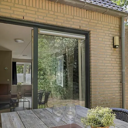 Sfeervolle Woning Met Sauna En Grote Tuin Vp098 Feriehus Hoeven